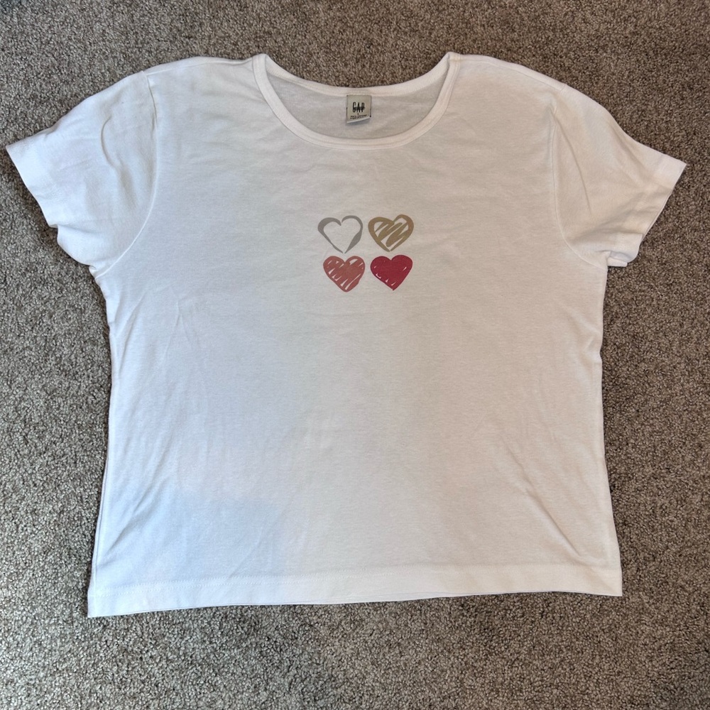 GAP Vintage 90’s White Women’s T-Shirt 100% Cotton Crew Neck with 4 Hearts